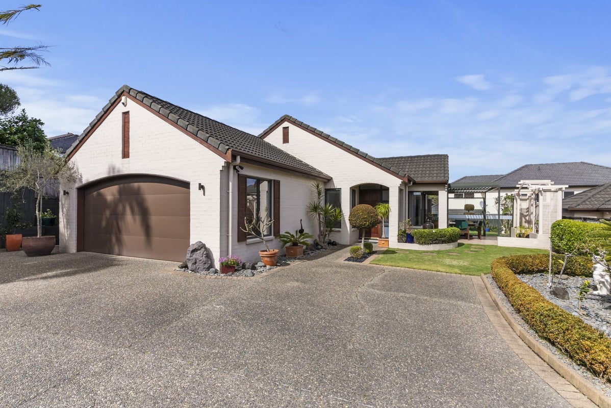 25 Kilsyth Way, East Tamaki Heights, Auckland - Carousel 2