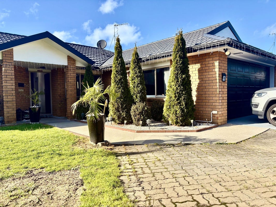 18 Tomes Lane, Favona, Auckland - Carousel 1