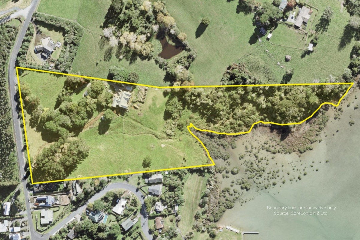 161 Green Road, Warkworth - Carousel 37