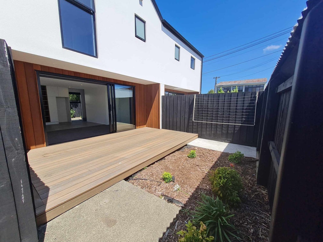 2/7 Dickens Street, Addington, Christchurch - Carousel 2