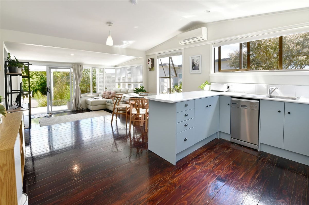 19B Tiri Road, Manly, Whangaparaoa - Carousel 2