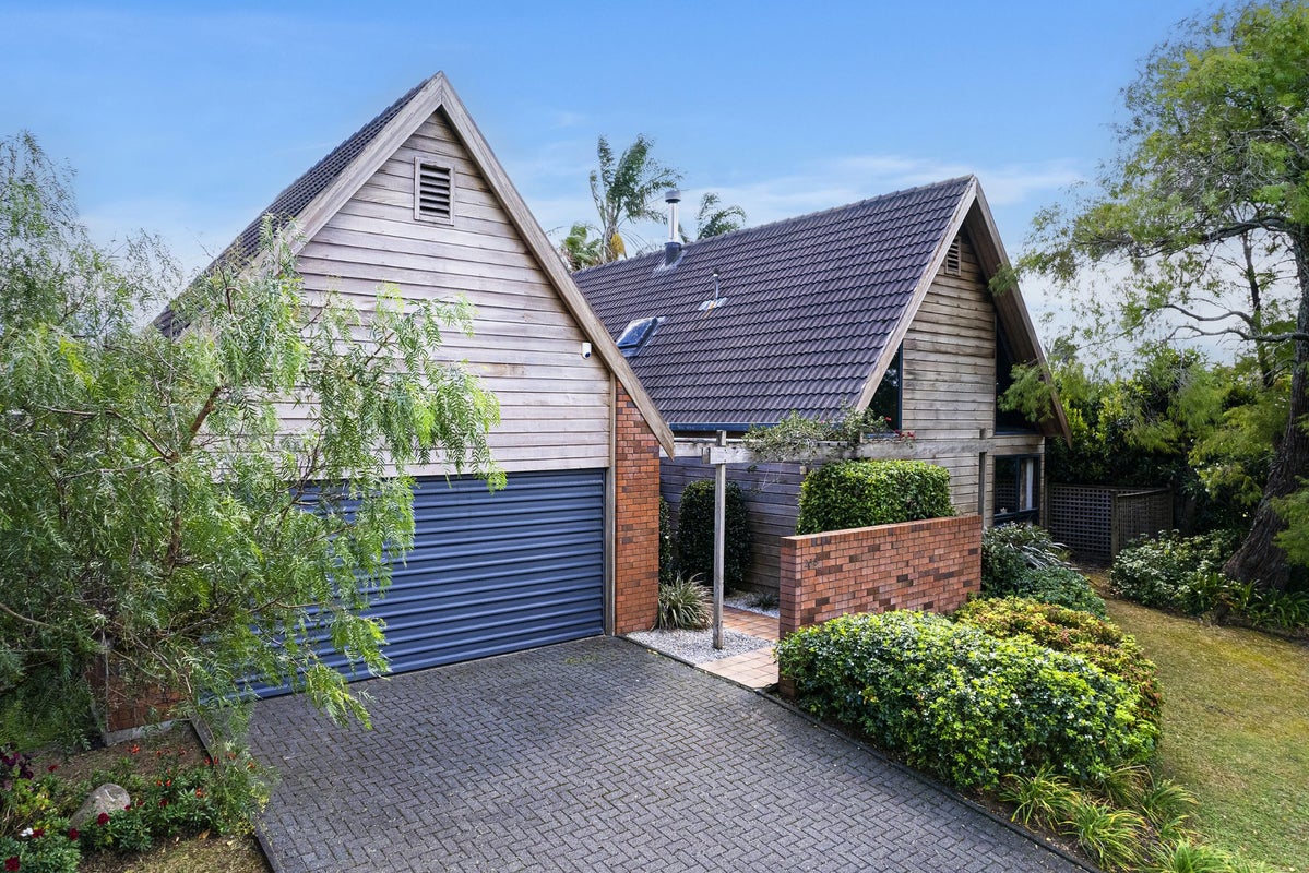 238 Fairway Drive, Te Kamo, Whangarei - Carousel 1