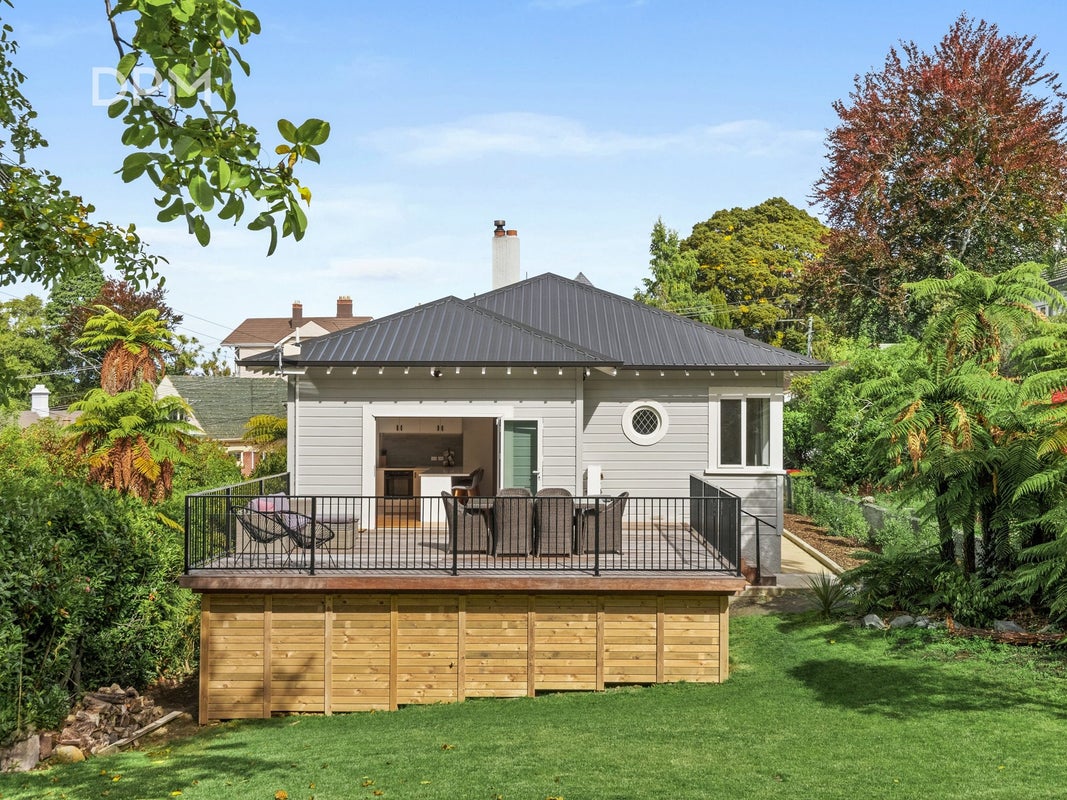 41 Leven Street, Roslyn, Dunedin - Carousel 1