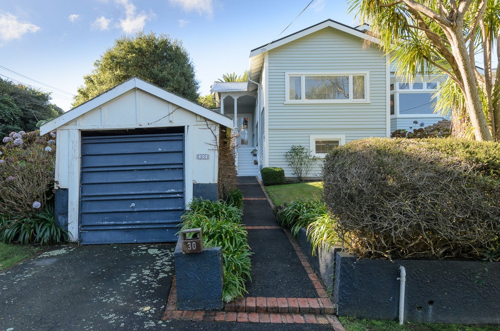 30 Marshall Street, Karori, Wellington - Carousel 20