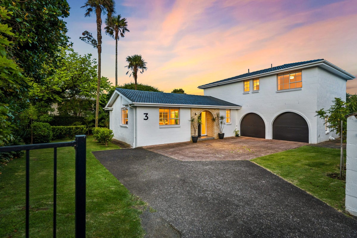 3/4 Frater Avenue, Milford, Auckland - Carousel 1