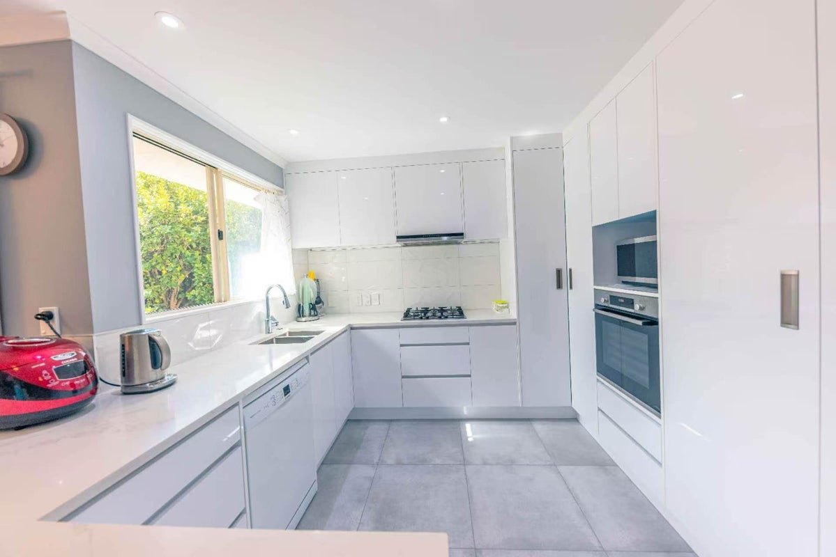 8 Red Oak Place, Schnapper Rock, Auckland - Carousel 2