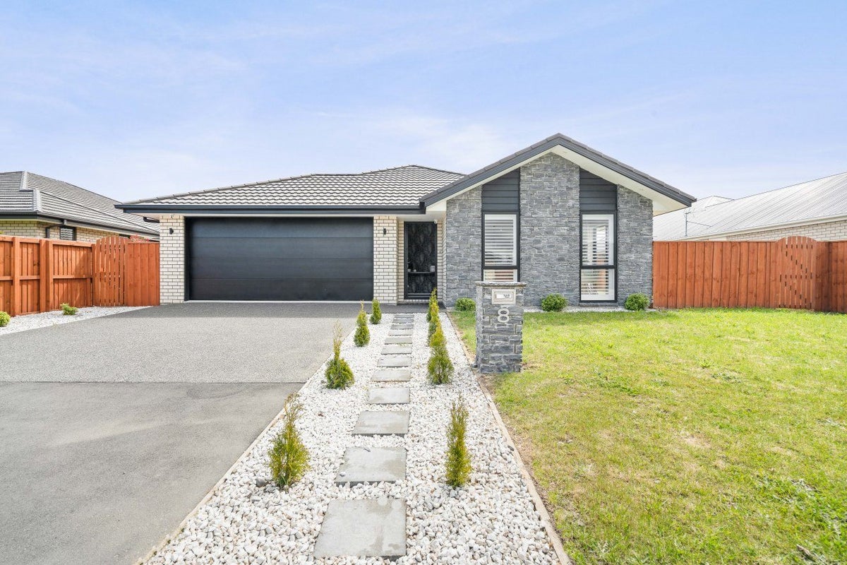 8 Petunia Drive, Wigram, Christchurch - Carousel 2