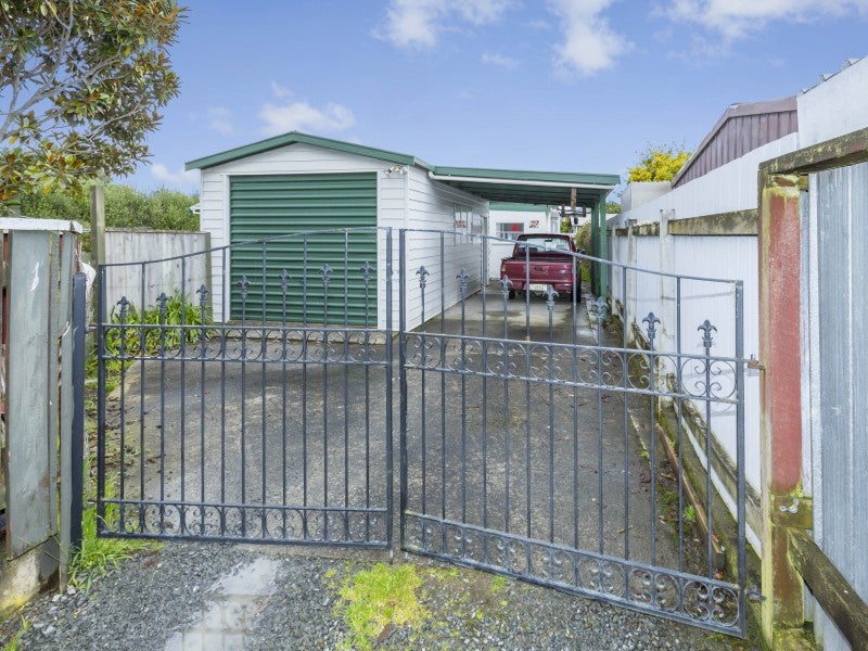 25A Ebdentown Street, Ebdentown, Upper Hutt - Carousel 1