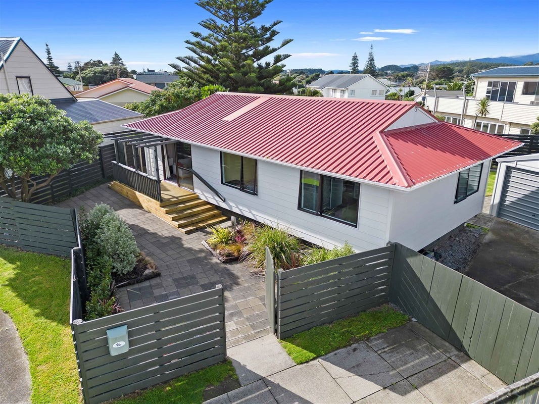 9A Scott Avenue, Otaki Beach, Otaki - Carousel 2