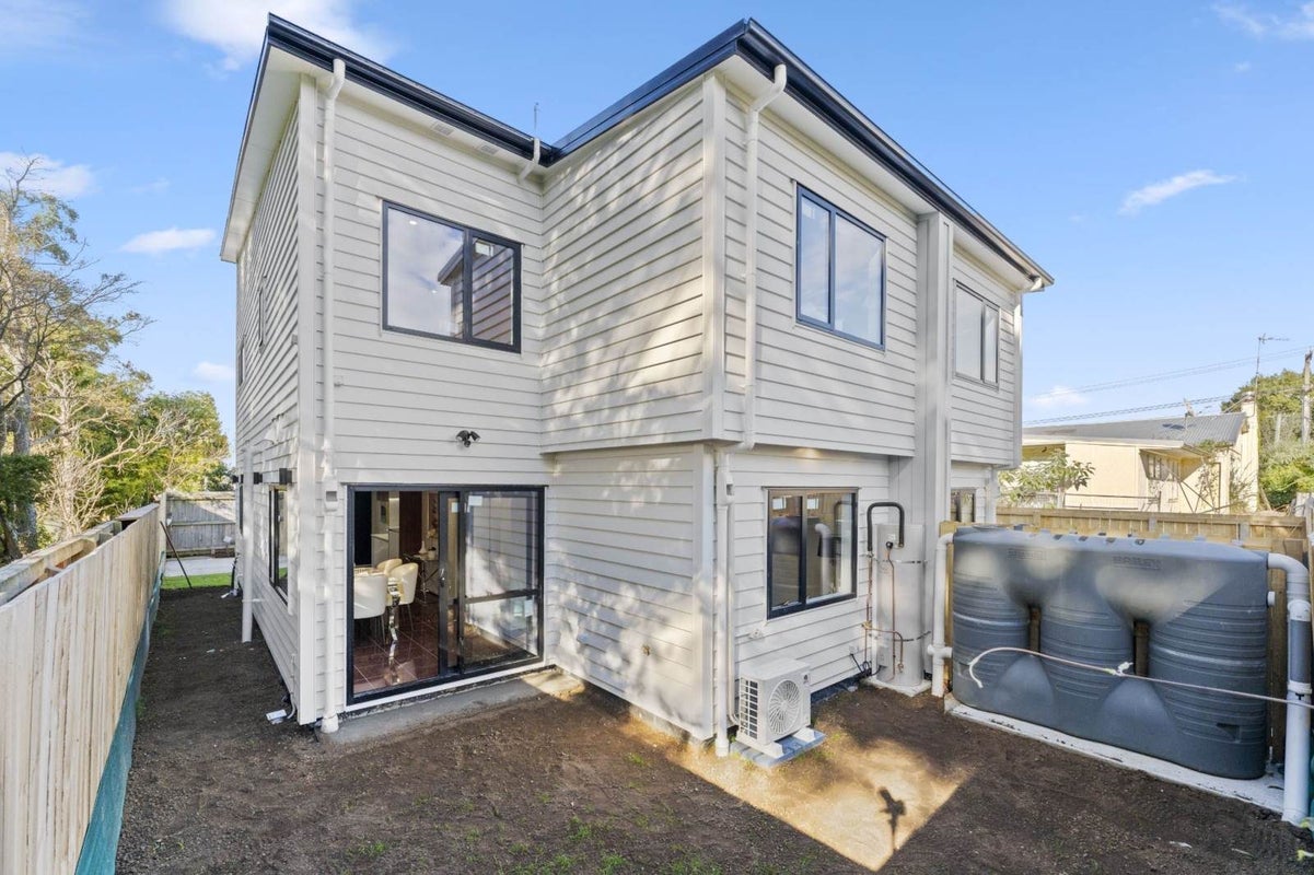 35 Christmas Road, Manurewa, Auckland - Carousel 11