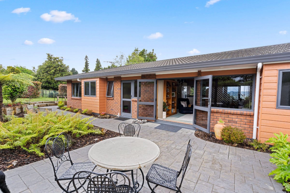 35 Waitaua Road, Kauri, Kamo - Carousel 2