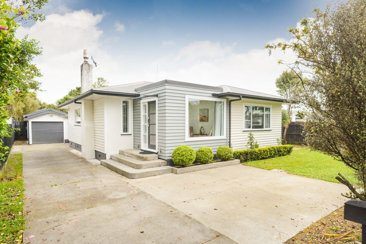 488 Ruahine Street, Terrace End, Palmerston North - Carousel 1