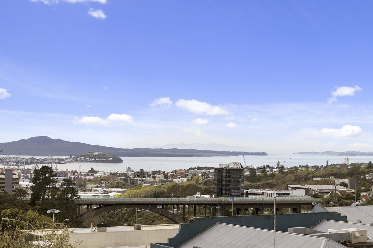 406/145 Symonds Street, Newton, Auckland - Carousel 2