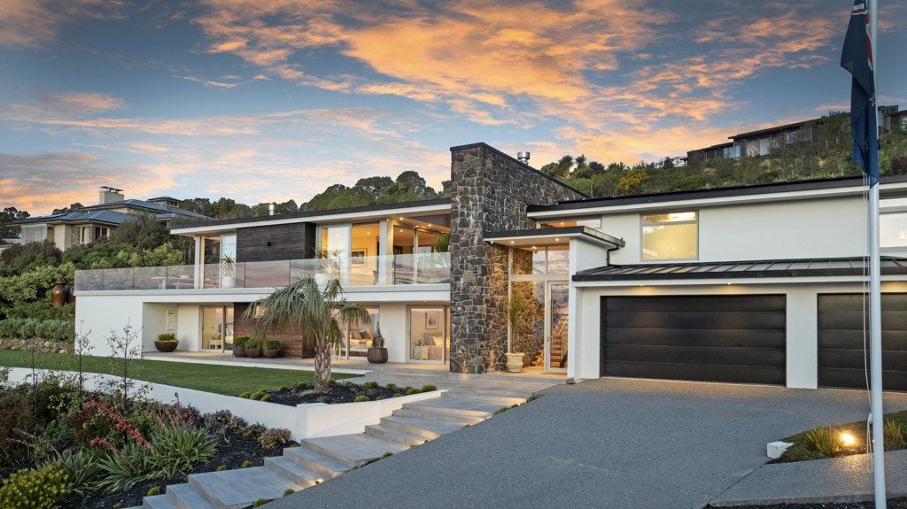 330 Mt Pleasant Road, Mount Pleasant, Christchurch City, Canterbury - Carousel 1