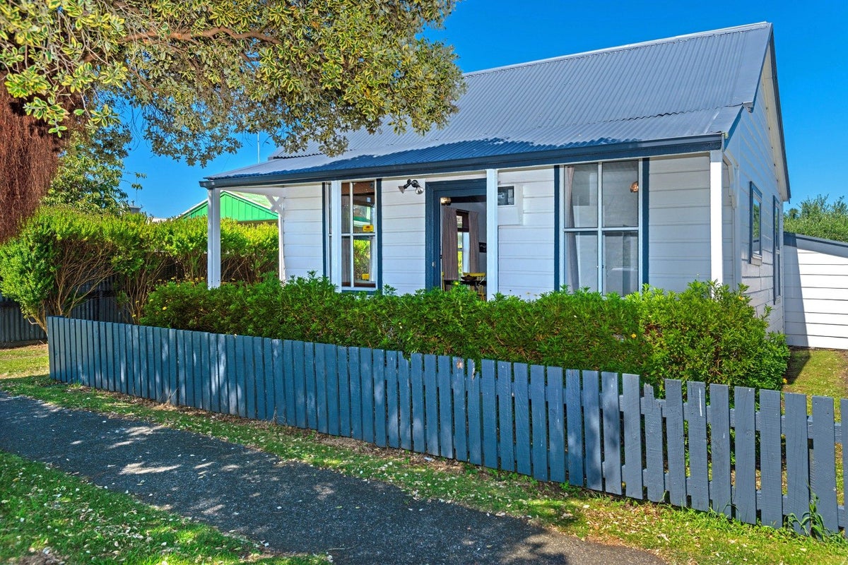44 Albert Street, Te Hapara, Gisborne - Carousel 20