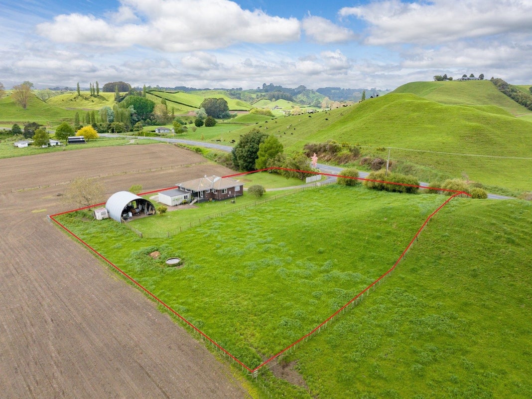 615 State Highway 5, Tapapa, Tirau - Carousel 1