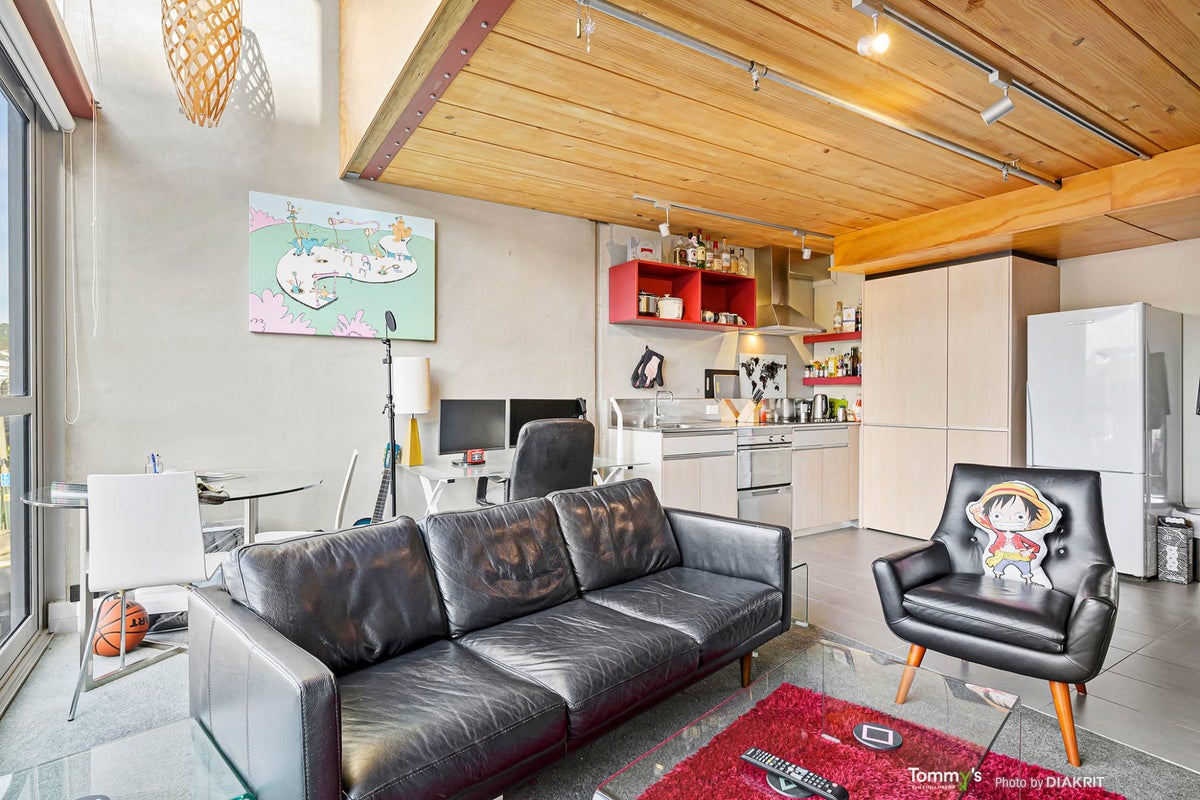 33/42 Abel Smith Street, Te Aro, Wellington - Carousel 1