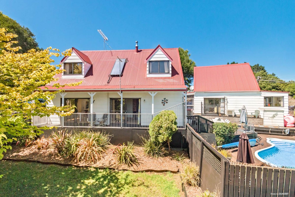 306 Pukekohe Road, PUKEKOHE EAST, PUKEKOHE - Carousel 1
