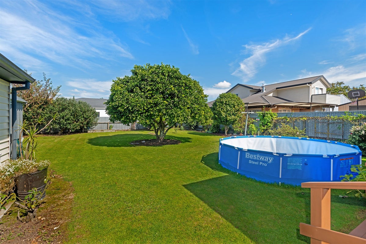 2 De Costa Avenue, Te Hapara, Gisborne - Carousel 11