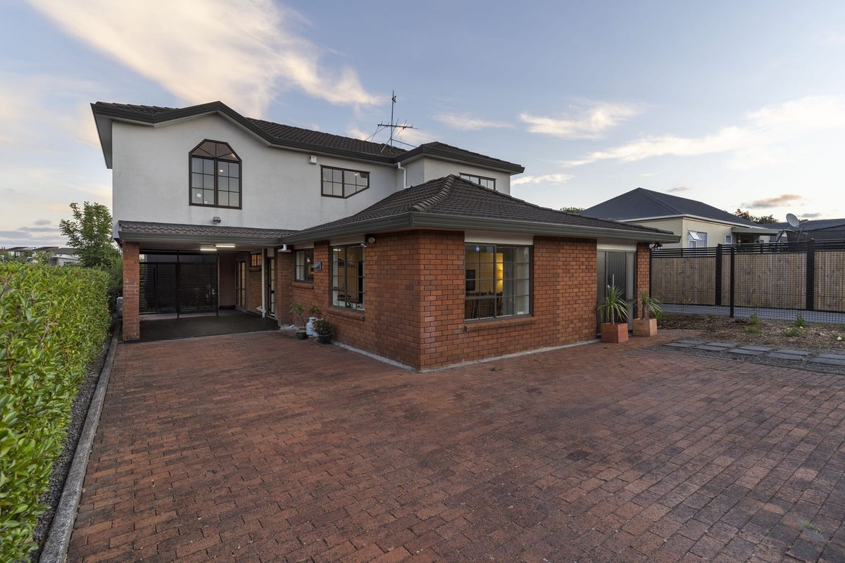 26 Halyard Place, Te Atatu Peninsula, Auckland - Carousel 28