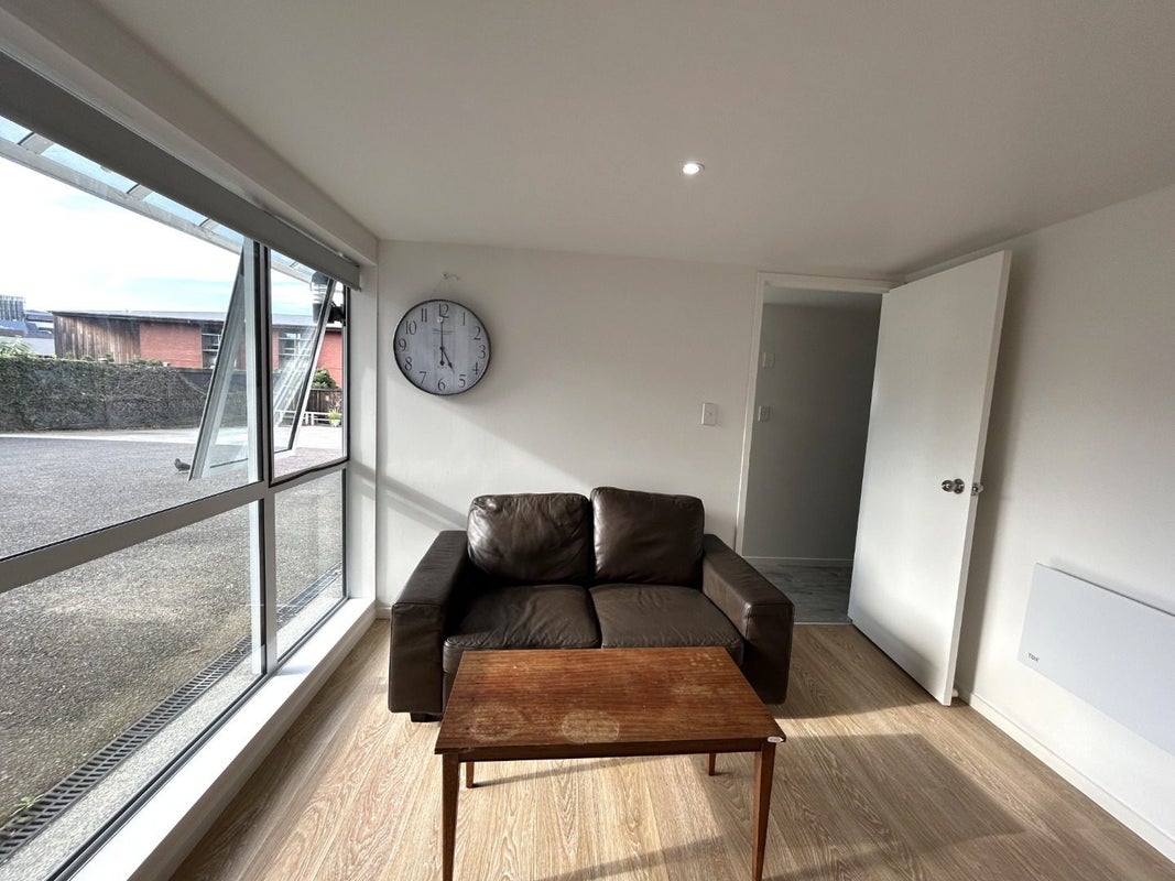128 Grafton Road, Grafton, Auckland - Carousel 2
