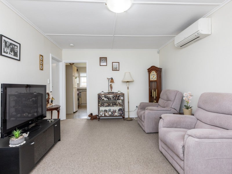 95 Clarence Cox Crescent, Pirimai, Napier - Carousel 2