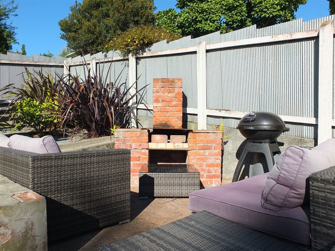 36 Avenue Road, West End, Timaru - Carousel 2