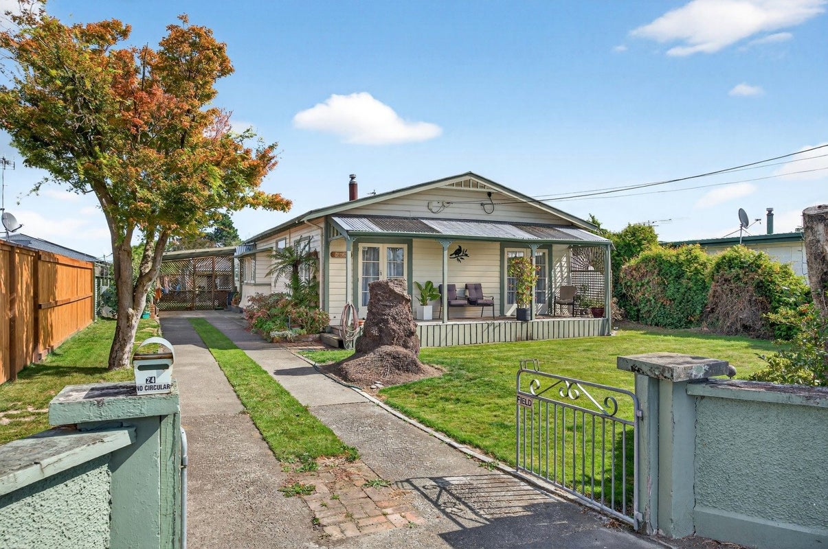 24 South Belt, Solway, Masterton - Carousel 1