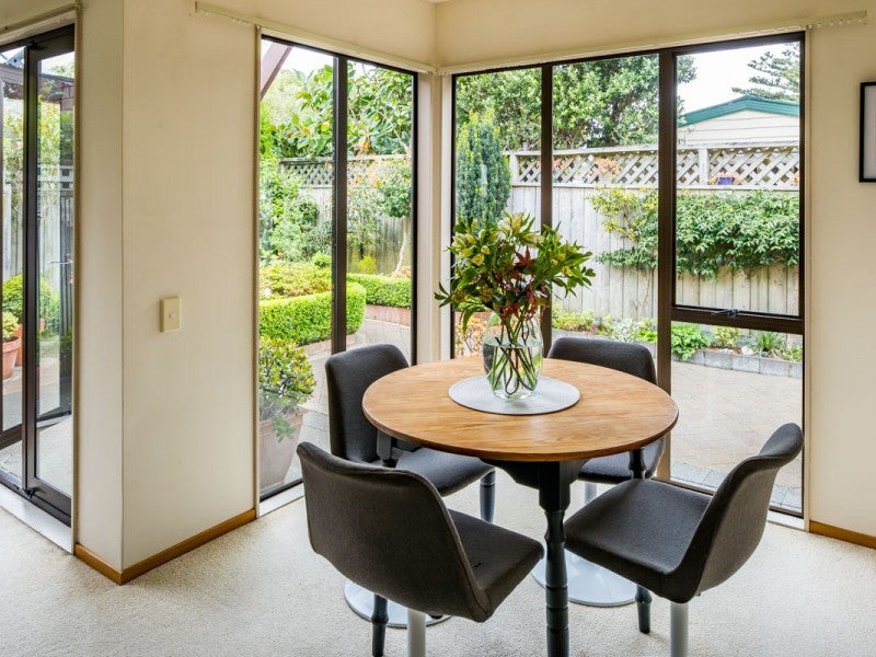 4/130 Muritai Road, Eastbourne, Lower Hutt - Carousel 2