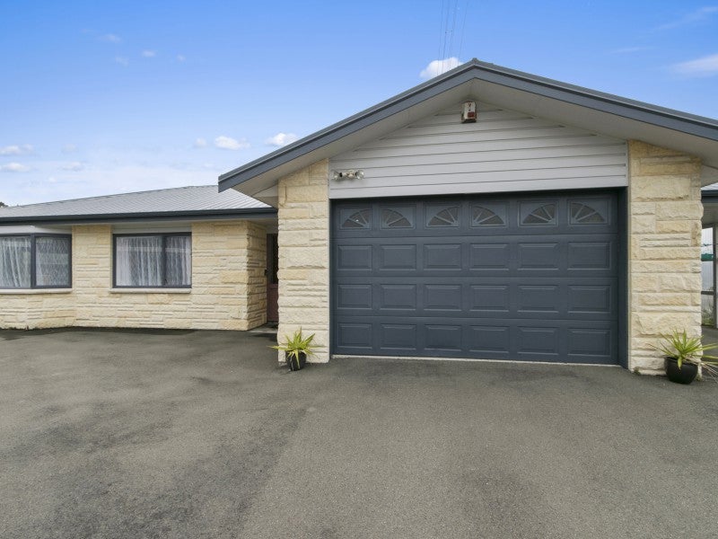 6 Opurere Grove, Tirohanga, Lower Hutt - Carousel 20