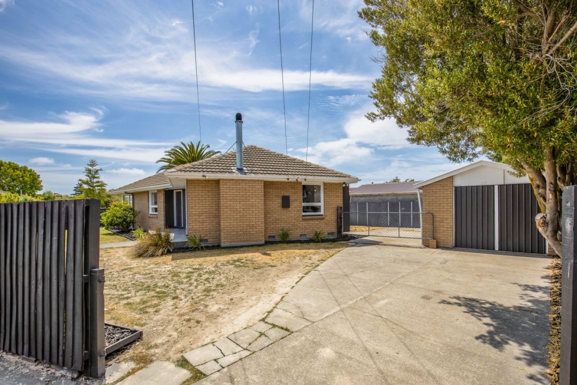 216 Burwood Road, Burwood, Christchurch - Carousel 2
