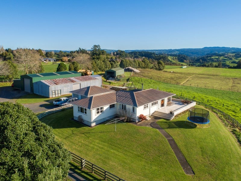 266 Mclaren Falls Road, Omanawa, Tauranga - Carousel 1