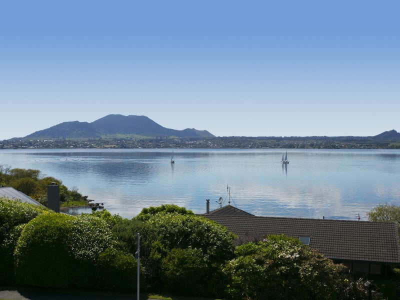 806 Acacia Bay Road, Acacia Bay, Taupo - Carousel 2