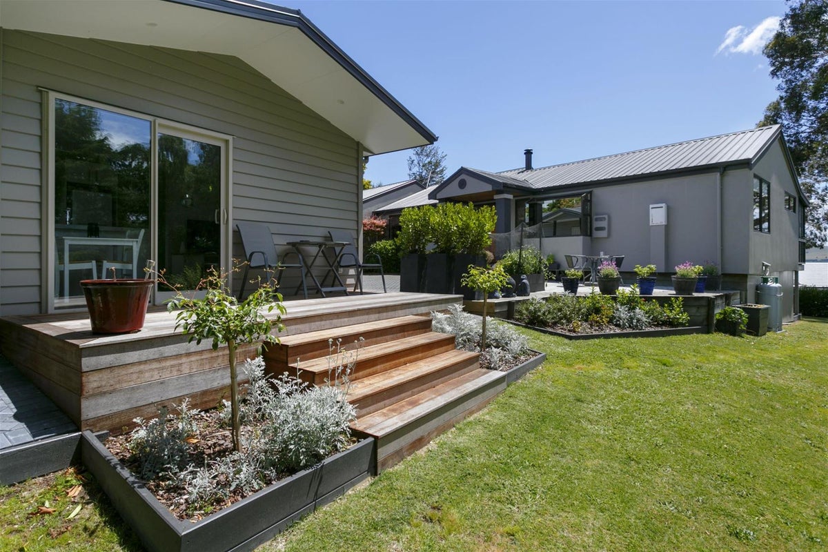 10 Hawai Street, Two Mile Bay, Taupo - Carousel 1