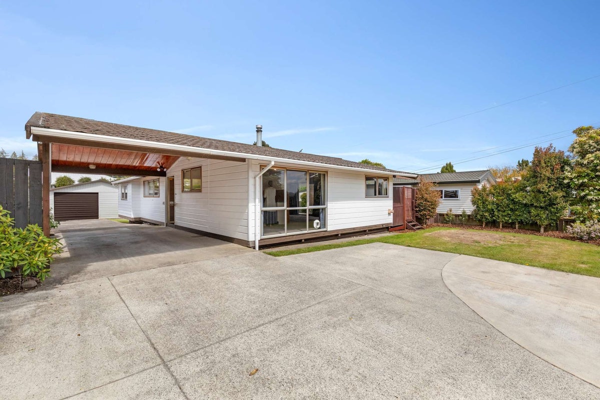 29 Fairley Road, Lynmore, Rotorua - Carousel 2