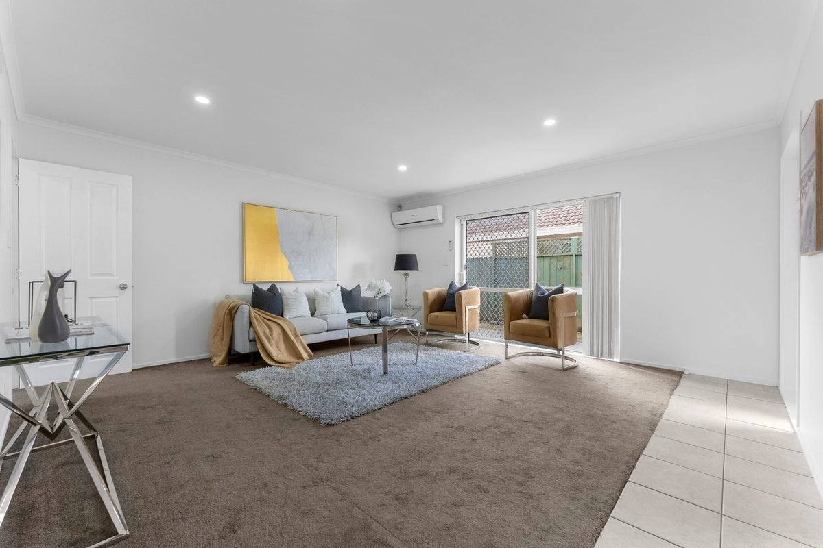 96A Manuroa Road, Takanini, Auckland - Carousel 2
