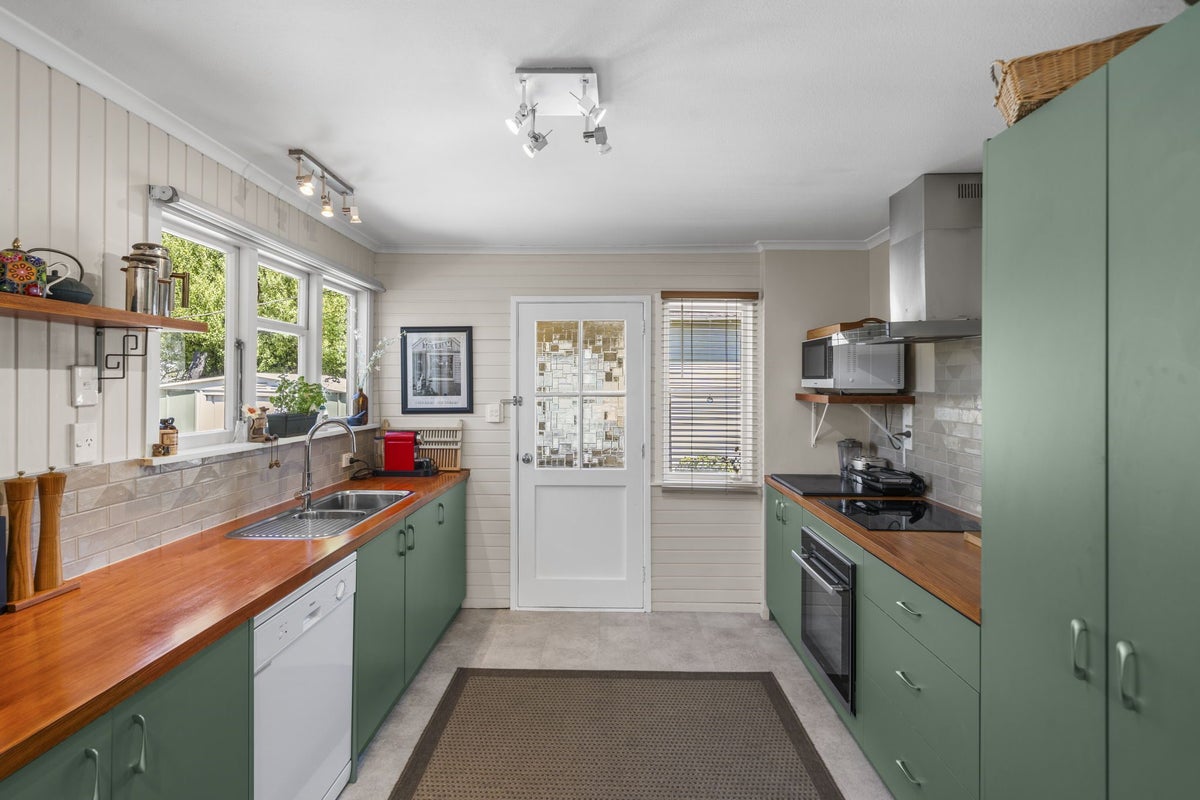 9 Mathers Road, Hoon Hay, Christchurch - Carousel 2