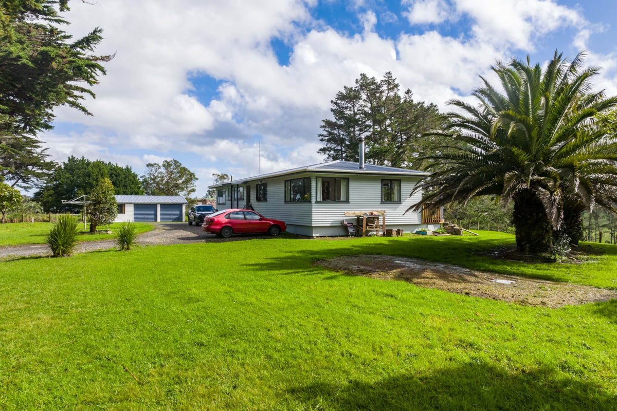 243 Pataua Road, PATAUA SOUTH, ONERAHI - Carousel 1