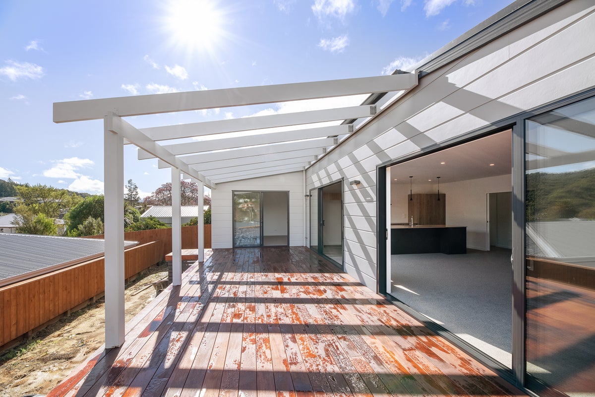 22B Milton Terrace, Picton, Picton - Carousel 2