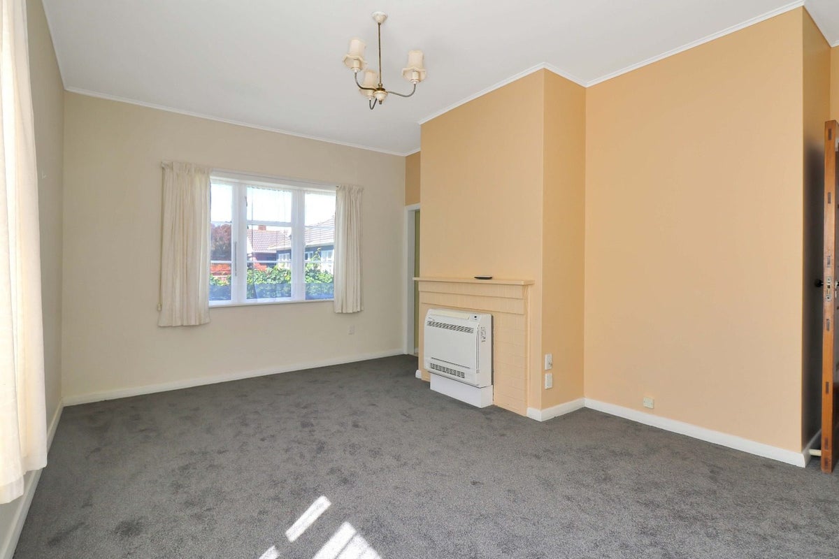 27 Mitchell Street, Epuni, Lower Hutt - Carousel 2