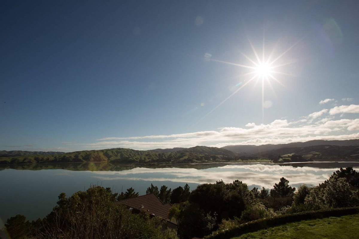 47 The Crowsnest, Whitby, Porirua - Carousel 1
