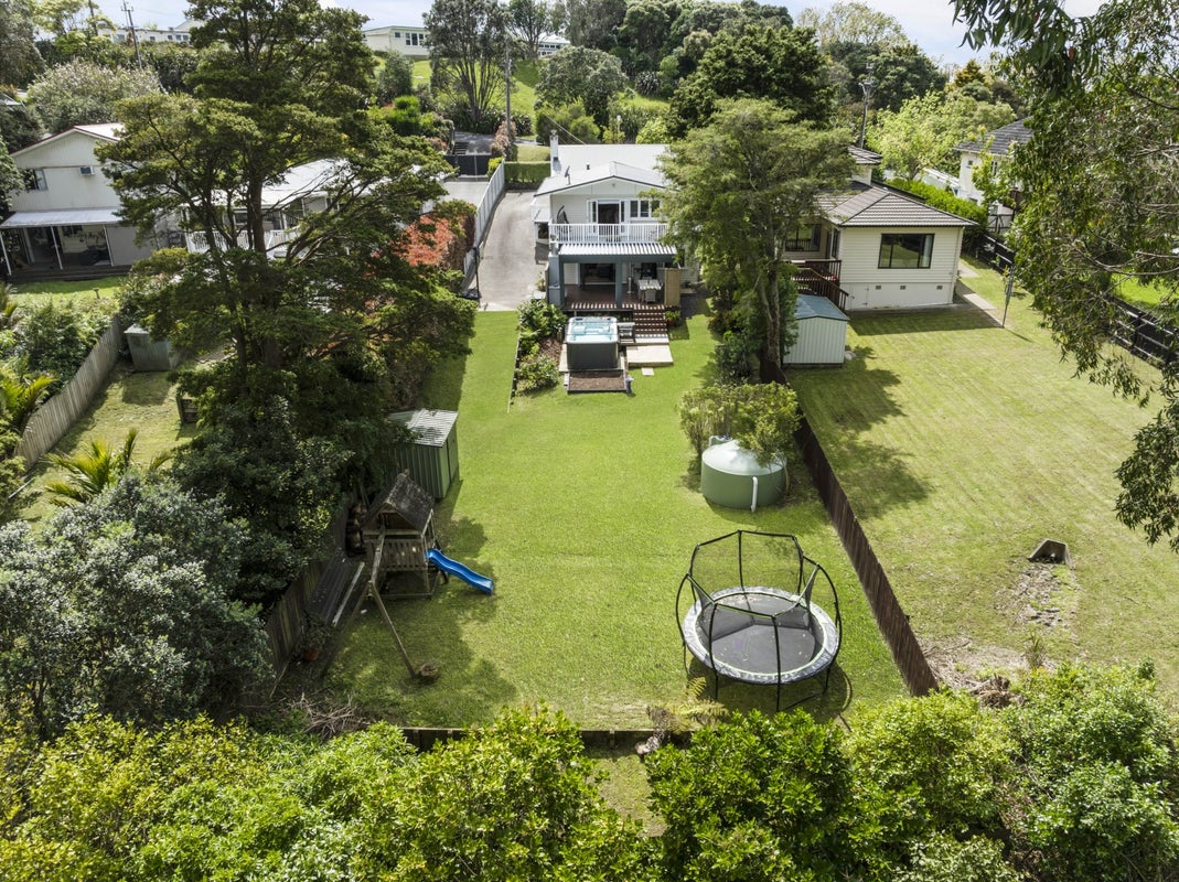 25 Belfast Street, Hillsborough, Auckland - Carousel 2