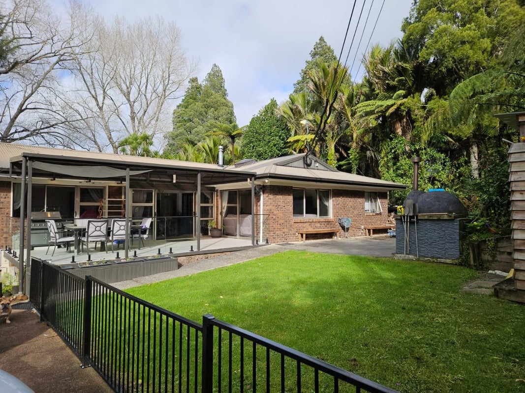 824 West Coast Road, Oratia, Auckland - Carousel 2