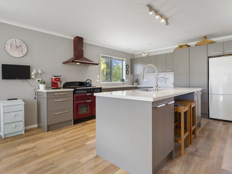 35 McIntosh Road, Blackmans, Alexandra - Carousel 2