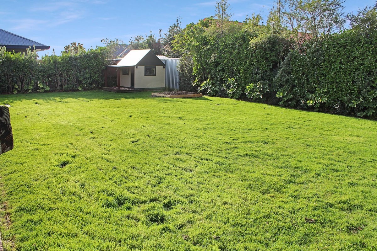 153 Ruapehu Drive, Fitzherbert, Palmerston North - Carousel 18