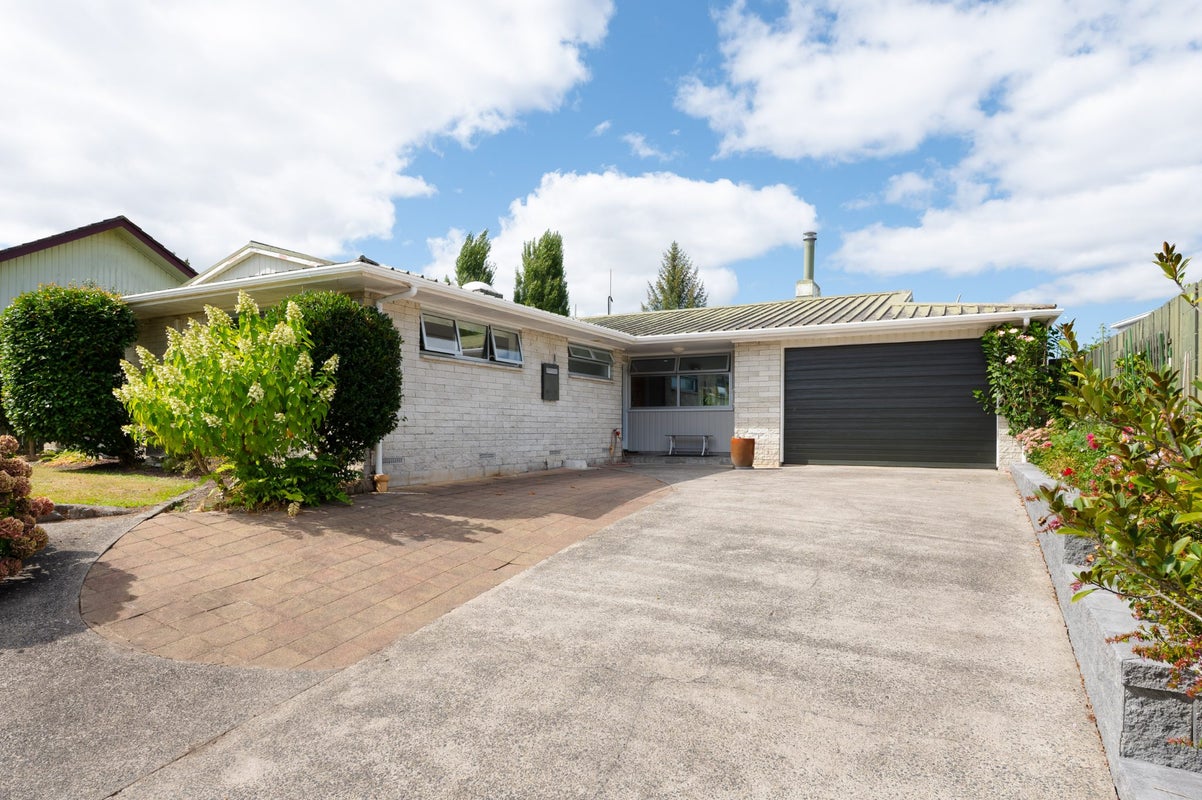 78 Hudson Street, Riverlea, Hamilton - Carousel 1