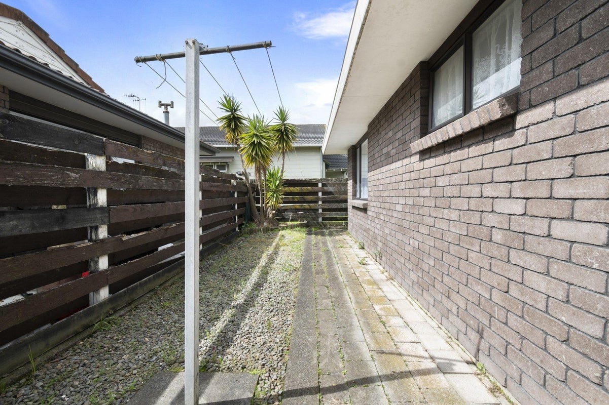 116 Roberts Line, Kelvin Grove, Palmerston North - Carousel 16