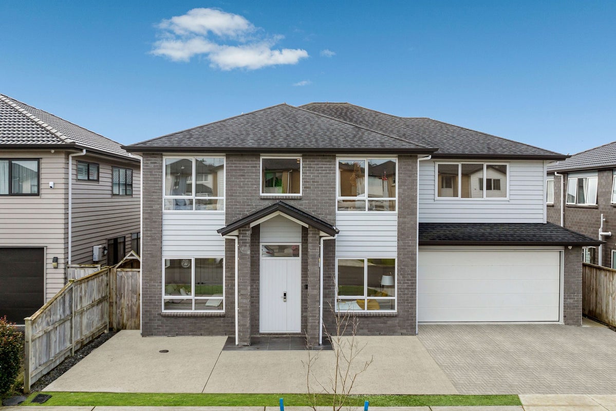 46 Broadhurst Road, Flat Bush, Auckland - Carousel 1