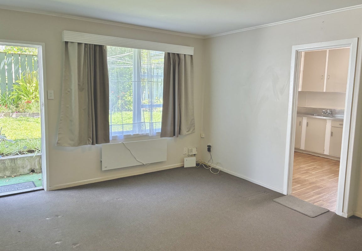 5/52 Bannerman Road, Morningside, Auckland - Carousel 2