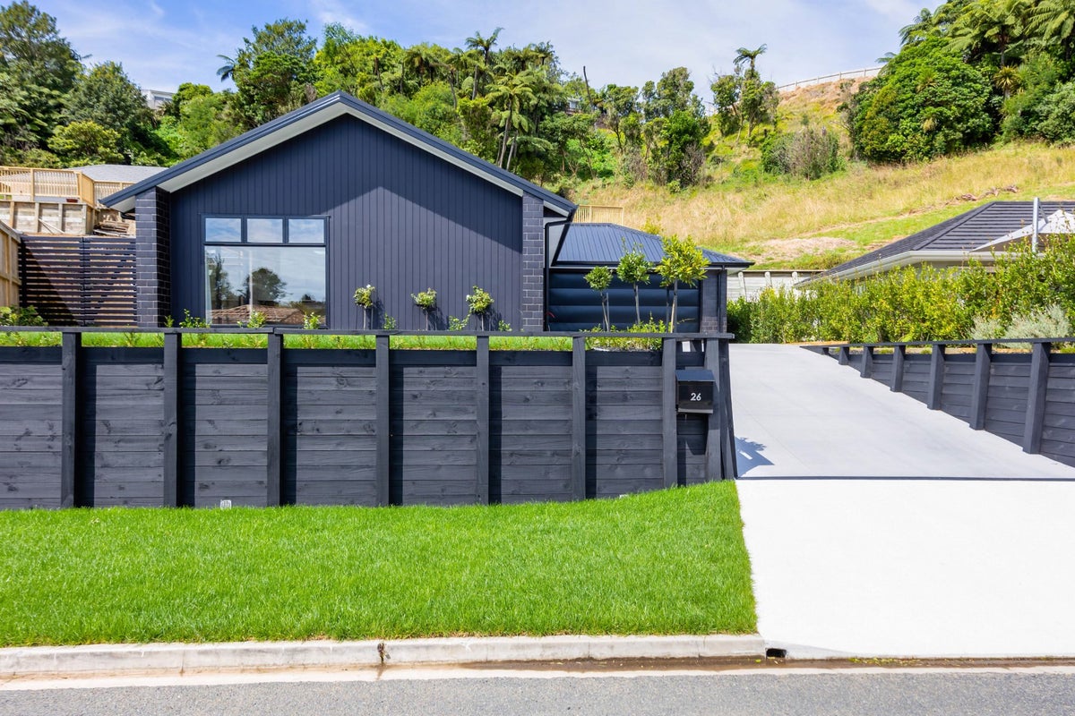 26 Sycamore Grove, Lower Vogeltown, New Plymouth - Carousel 32